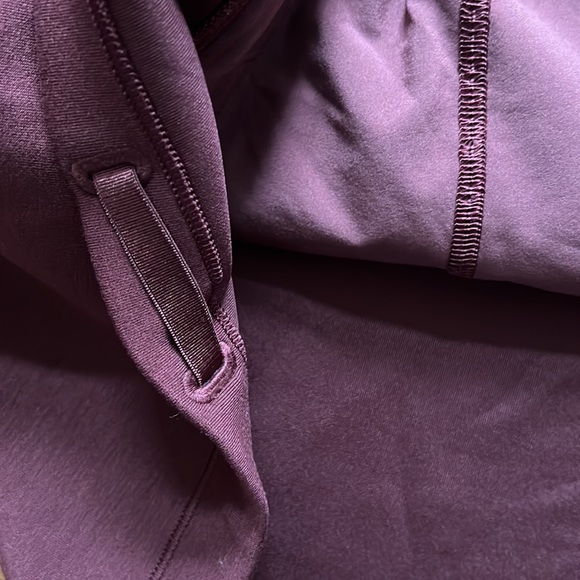 ❤️LULULEMON AIR WRAP CROPPED CREW *MODAL-RED MERLOT-12-NWOT❤️ - Picture 11 of 16